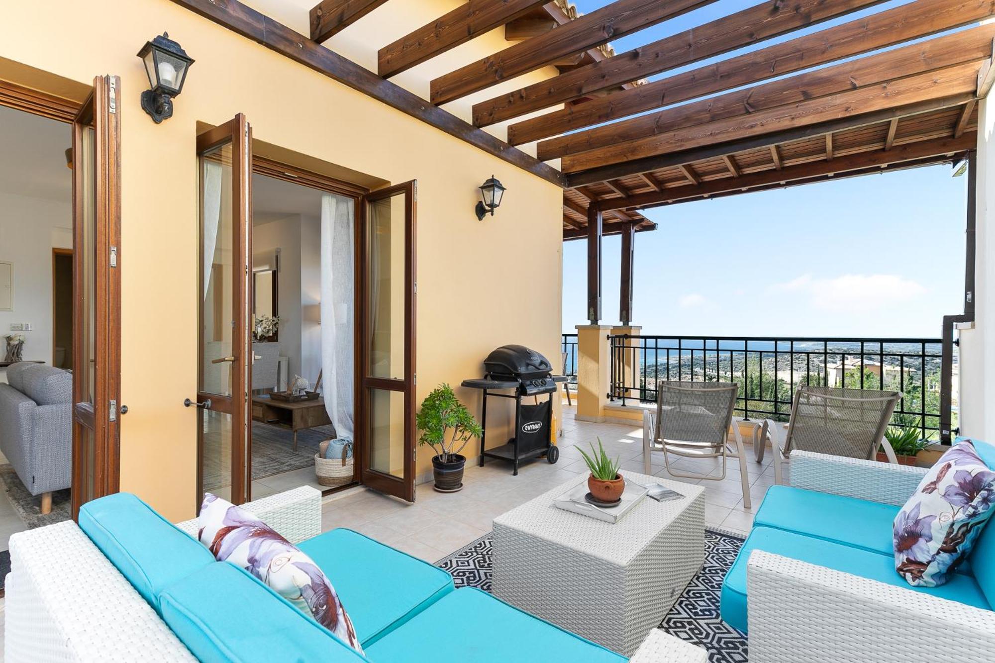 1 Bedroom Apartment Pyrgos With Beautiful Sea And Sunset Views, Aphrodite Hills Resort Куклия Екстериор снимка