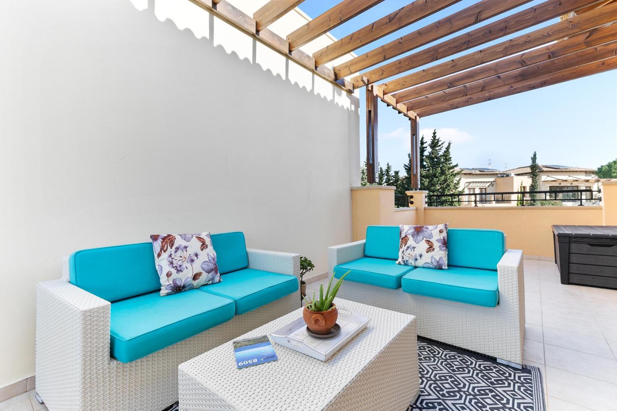 1 Bedroom Apartment Pyrgos With Beautiful Sea And Sunset Views, Aphrodite Hills Resort Куклия Екстериор снимка