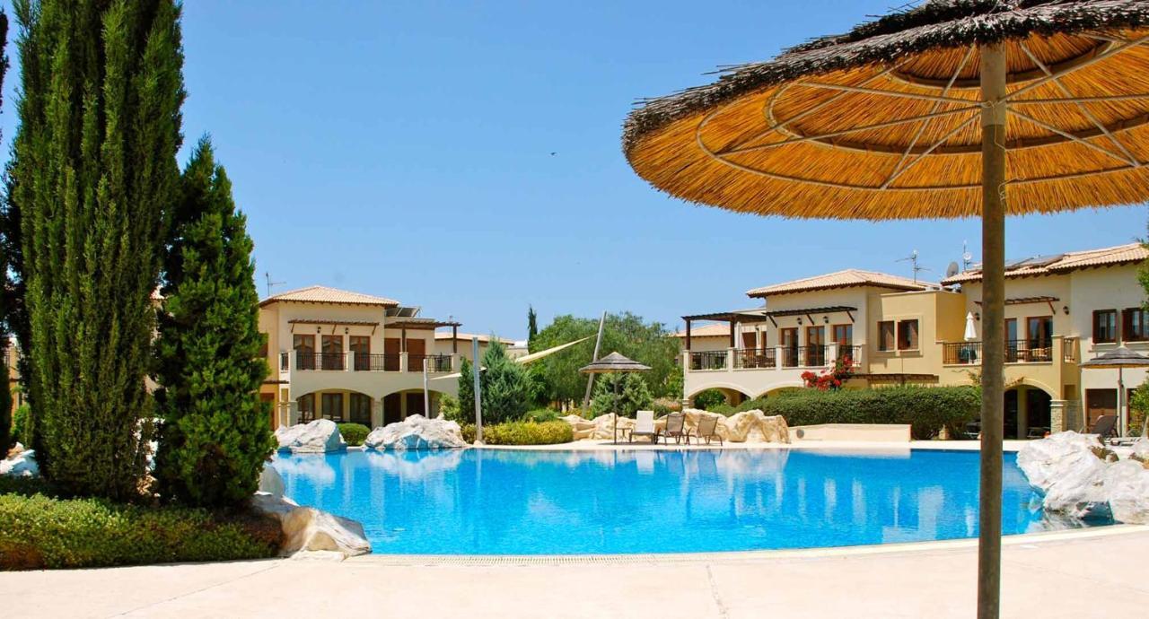 1 Bedroom Apartment Pyrgos With Beautiful Sea And Sunset Views, Aphrodite Hills Resort Куклия Екстериор снимка